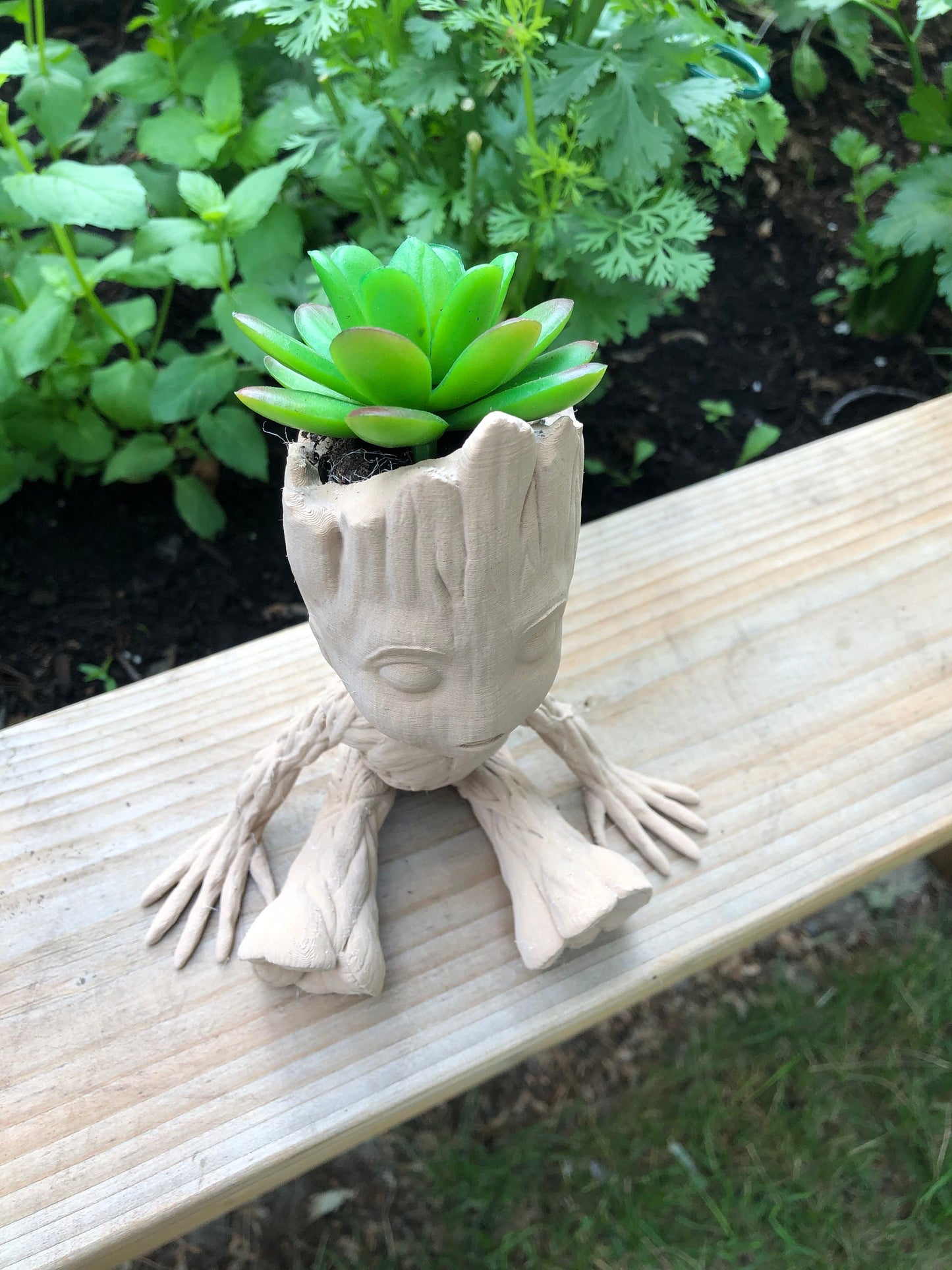 Groot planter